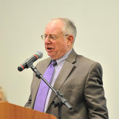 Dr. Paul Gilchrist